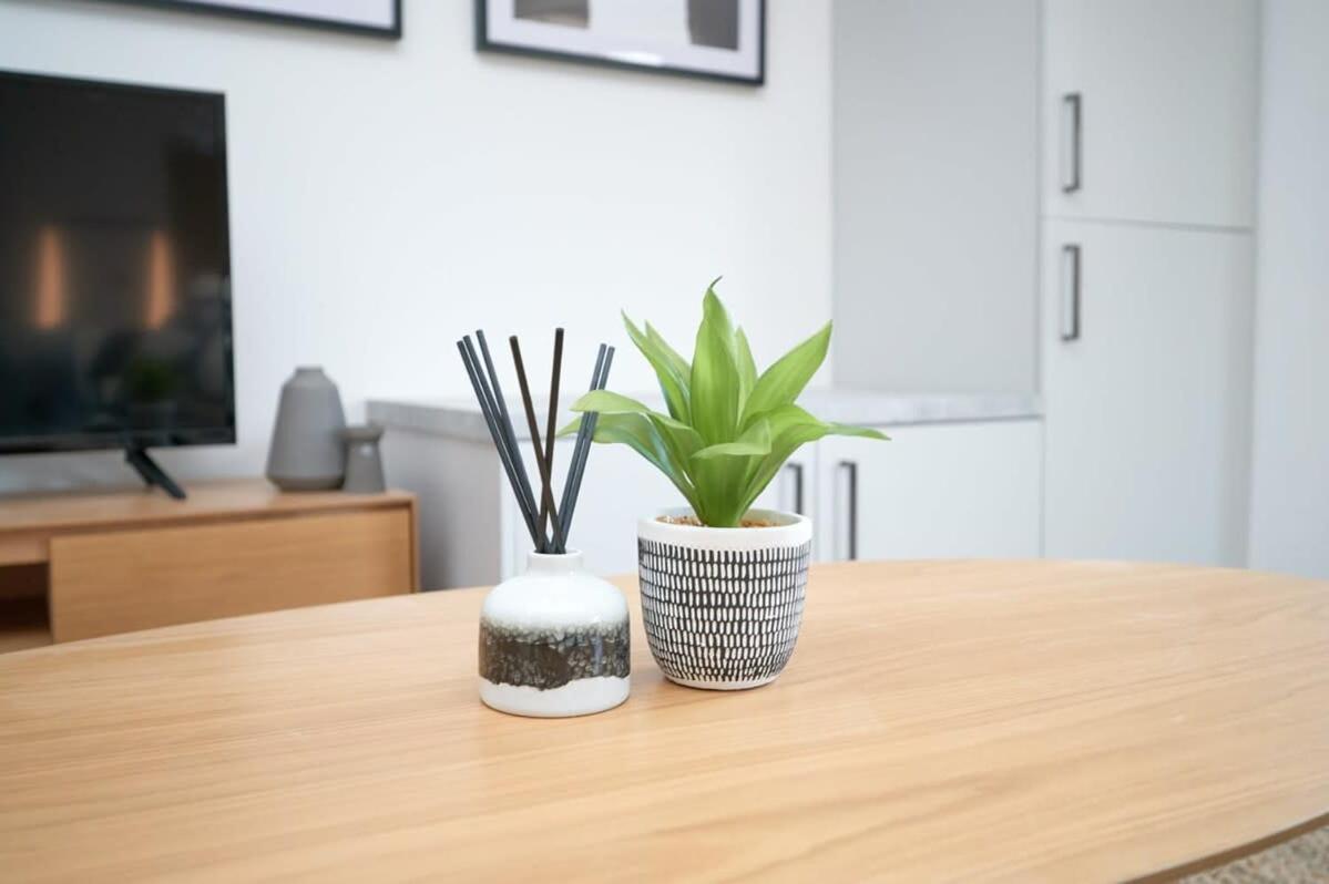 פרסטון A Stylish Apartment With Parking In Preston מראה חיצוני תמונה