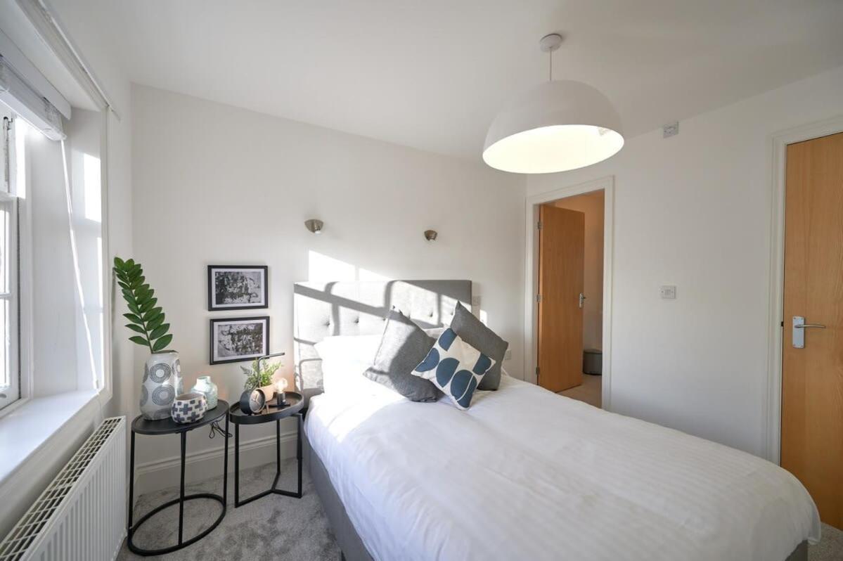 פרסטון A Stylish Apartment With Parking In Preston מראה חיצוני תמונה